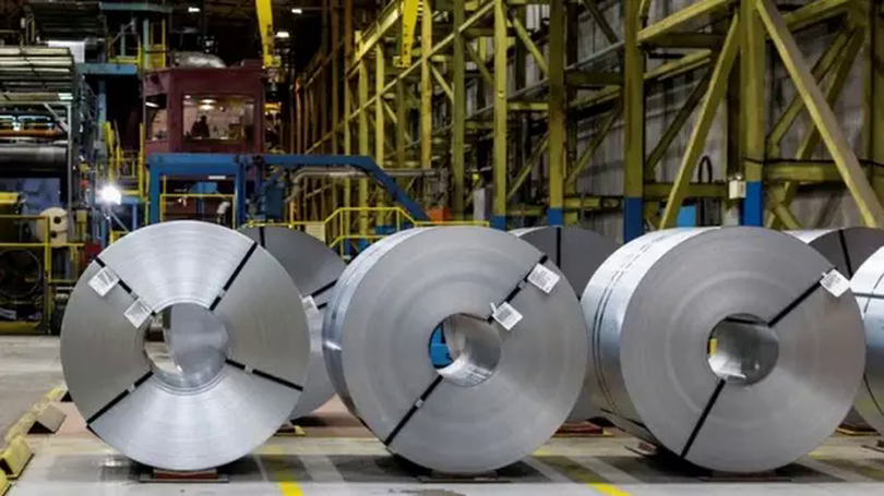 EU doạ hành động khi Mỹ tăng thuế thép lên 50%