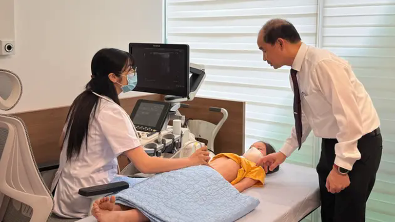 Bệnh viện Xanh Pôn miễn phí khám theo yêu cầu cho trẻ em
