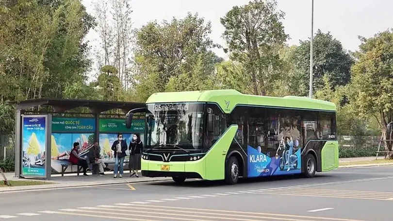 Thí điểm tuyến buýt điện Kim Mã - Đông Anh từ 5/6