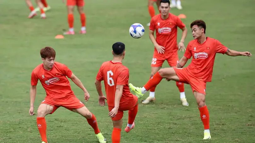 ĐT Việt Nam thăng tiến trên BXH FIFA nếu thắng Malaysia