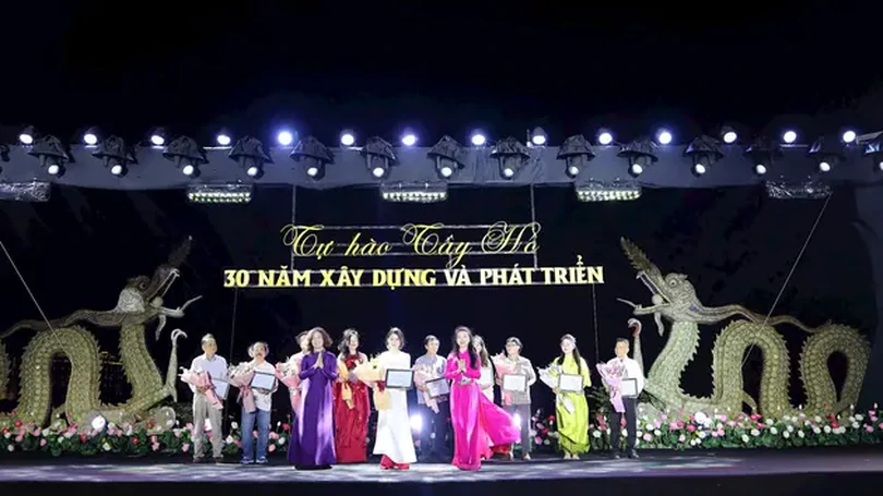 Tây Hồ vinh danh những sáng tạo vì cộng đồng