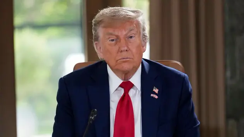 Ông Trump yêu cầu Iran đầu hàng vô điều kiện