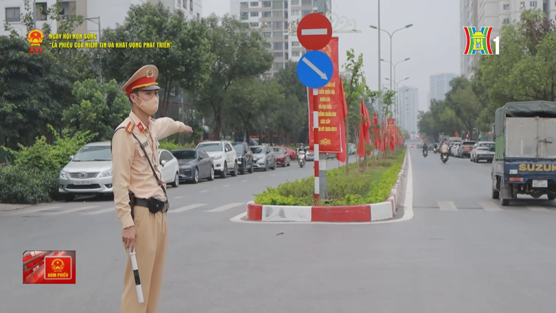 CSGT đảm bảo an toàn cho các khu vực bỏ phiếu