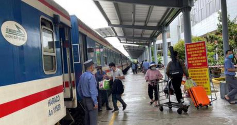 Tăng cường tàu Thống nhất sau Tết, giảm đến 20% giá vé