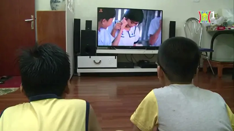 Bảo vệ trẻ em trên không gian mạng | Phóng sự tài liệu | 01/07/2024