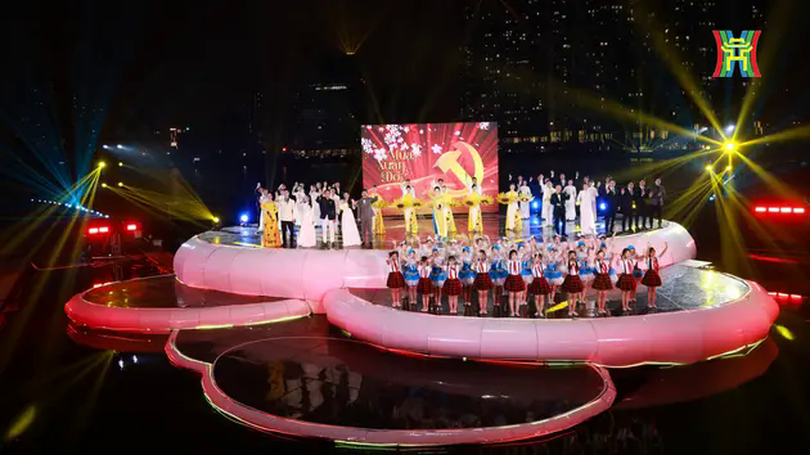 'Mùa Xuân đỏ' tái hiện chặng đường đầy vẻ vang của Đảng