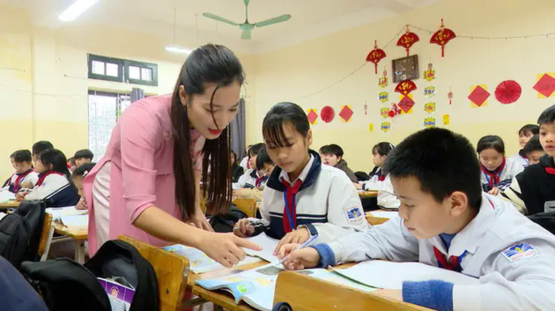 Cô giáo Tày truyền cảm hứng cho học sinh | Người tốt quanh ta | 03/03/2025