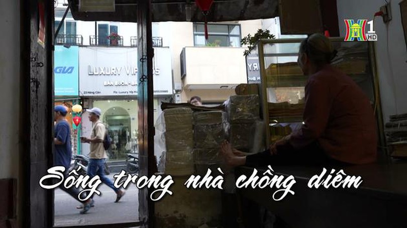Sống trong nhà chồng diêm| Nhịp sống Hà Nội| 3/4/2024