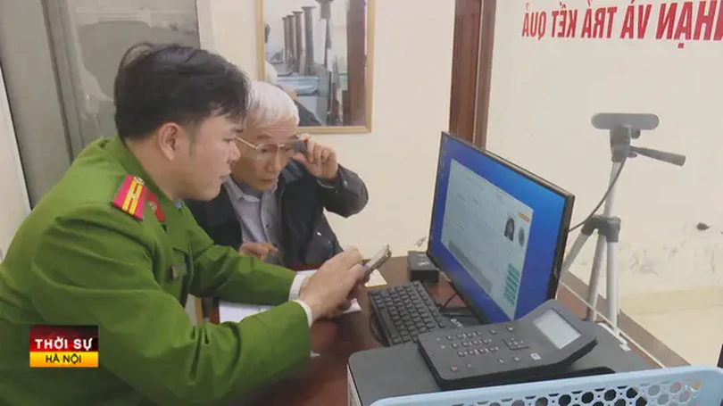 Tinh thần khẩn trương, hiệu quả trong công tác đăng ký xe