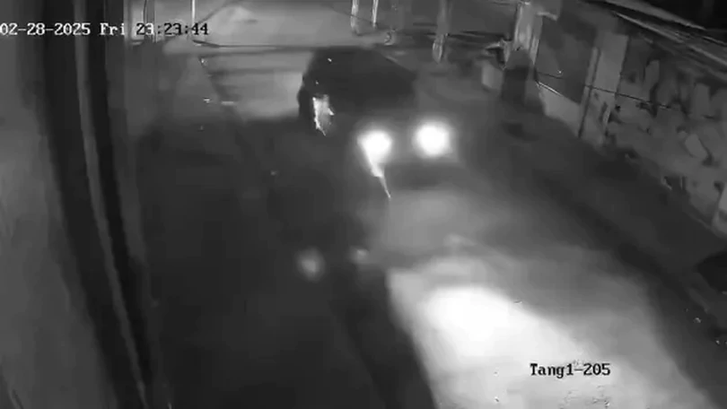 Ô tô gây tai nạn rồi bỏ chạy