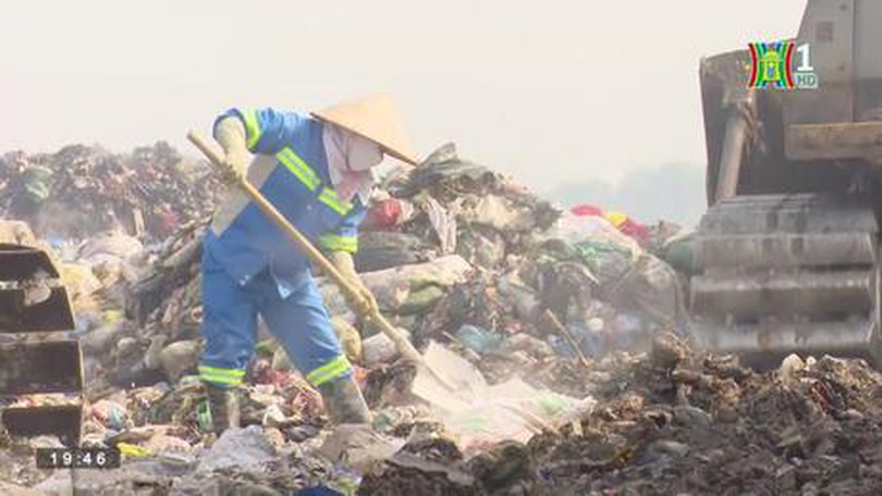 Những nữ công nhân môi trường gắn bó với nghề