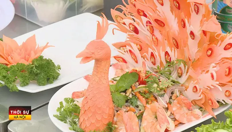 Cảnh sát cơ động thi nấu cơm mừng Quốc tế Phụ nữ