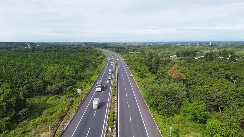 TP.HCM mở rộng đường dẫn hai tuyến cao tốc