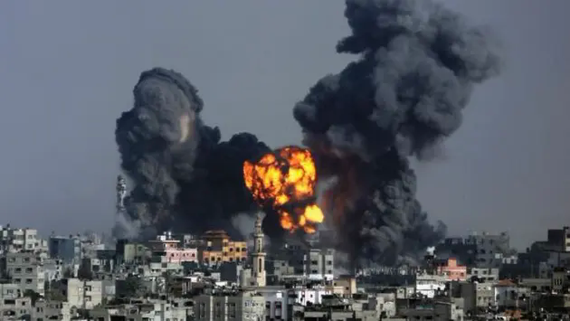 Israel tăng cường tấn công Gaza, hàng chục người thiệt mạng