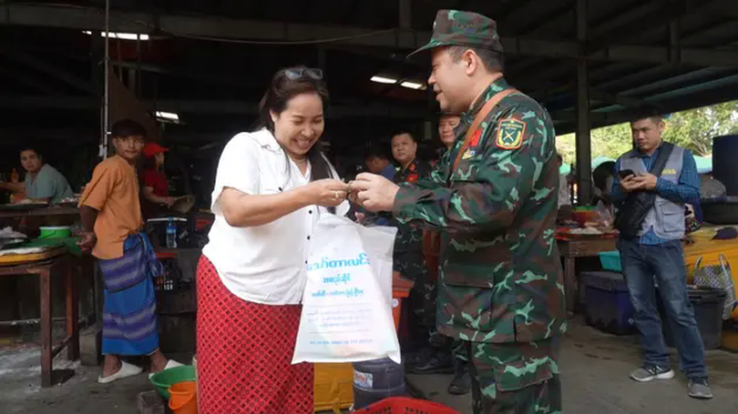 Những ‘anh nuôi’ của lực lượng cứu hộ Việt Nam tại Naypyidaw