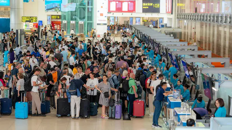 Hàng không đón hơn hai triệu lượt khách dịp lễ 30/4, 1/5