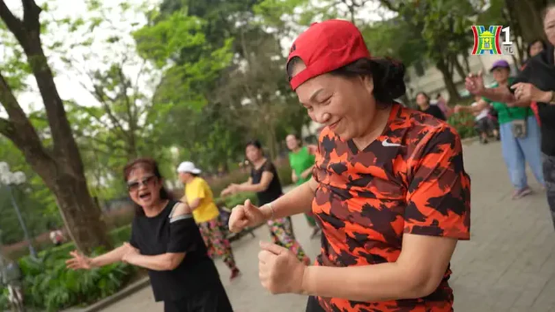 Người cao tuổi mê hip hop