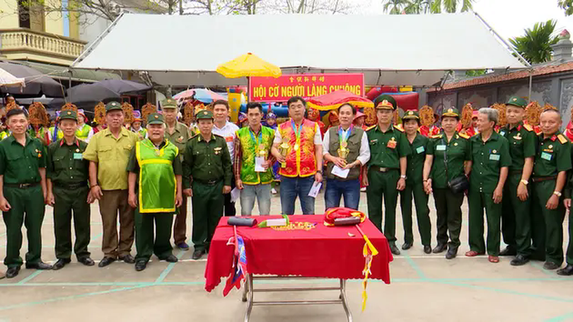 Bảo tồn nét đẹp thi đấu cờ người