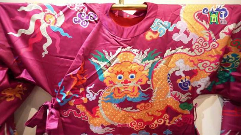 Mang cổ phục Việt vào đời sống hiện đại