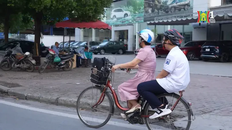 Xe ôm 0 đồng | Nhịp sống Hà Nội | 08/05/2024