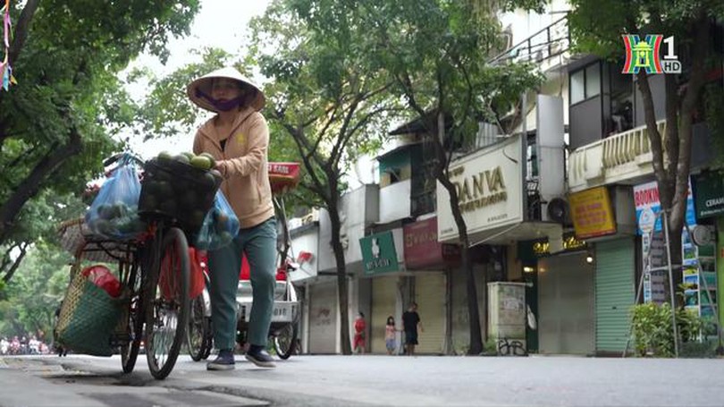 Hàng rong phố cổ