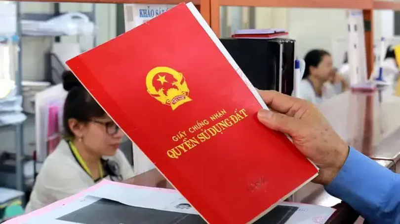 Hà Nội đã cấp 11.000 sổ đỏ gắn mã QR