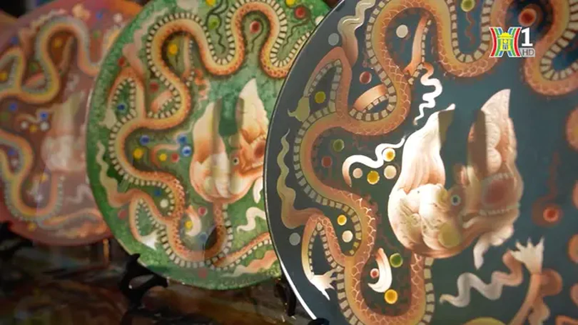 Khắc đam mê lên kính