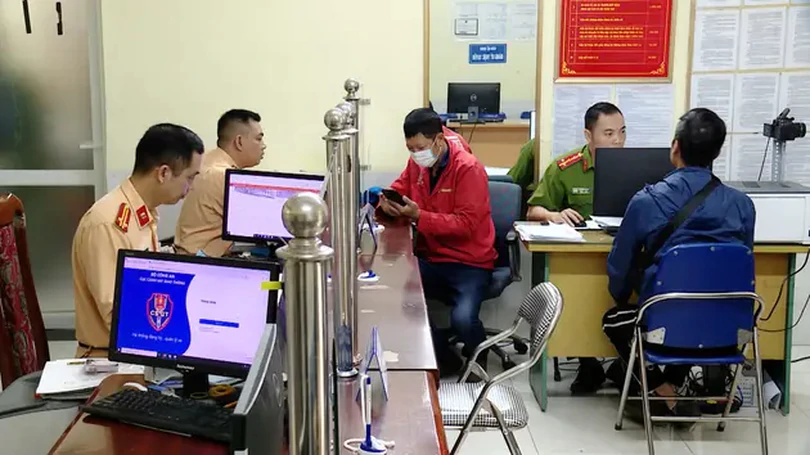 Tiết kiệm thời gian khi cấp, đổi GPLX tại công an phường