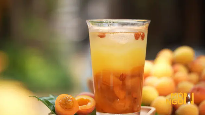 Mơ má đào ngâm muối đường