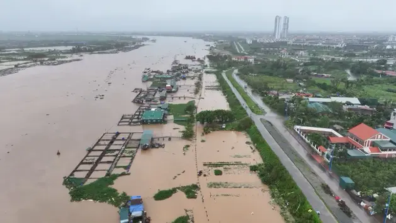 Lũ khẩn cấp trên các sông miền Bắc