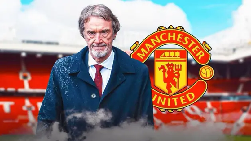 Manchester United sa thải gần 200 nhân sự