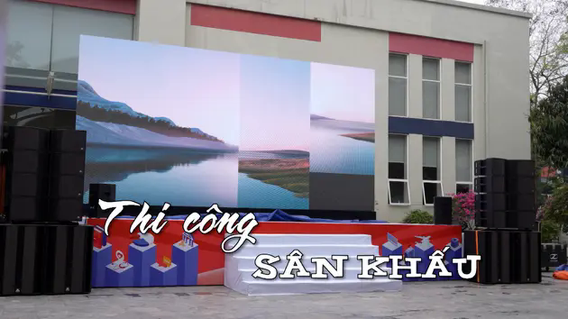 Thi công sân khấu | Nhịp sống Hà Nội | 13/04/2025