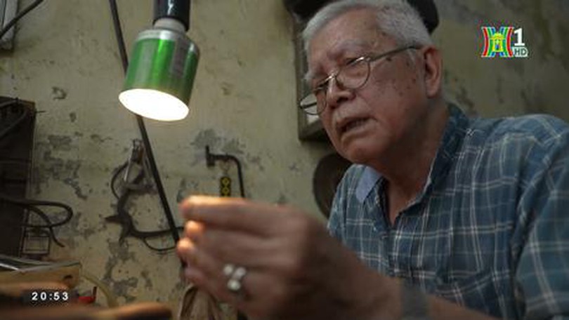 Thợ bạc phố Hàng