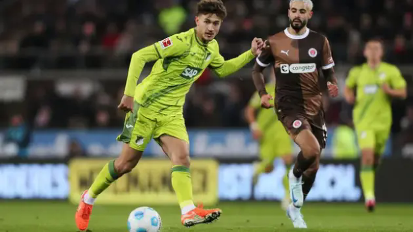 St. Pauli giành chiến thắng quan trọng trước Hoffenheim