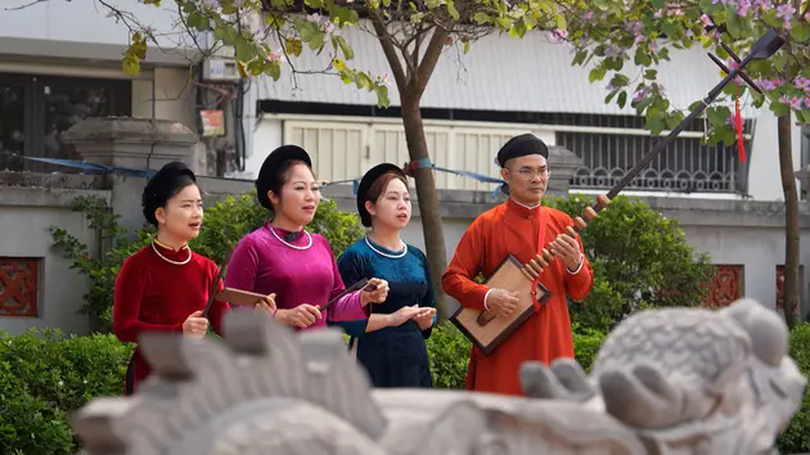 Gìn giữ ca trù Việt