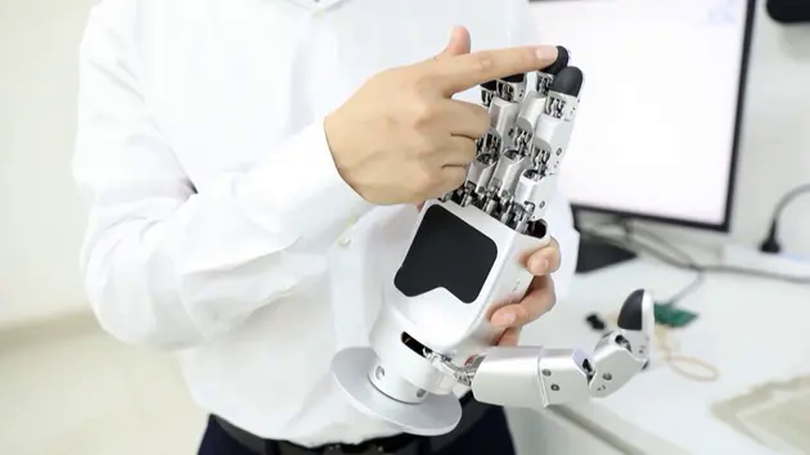 'Da điện tử' giúp robot cảm nhận như con người