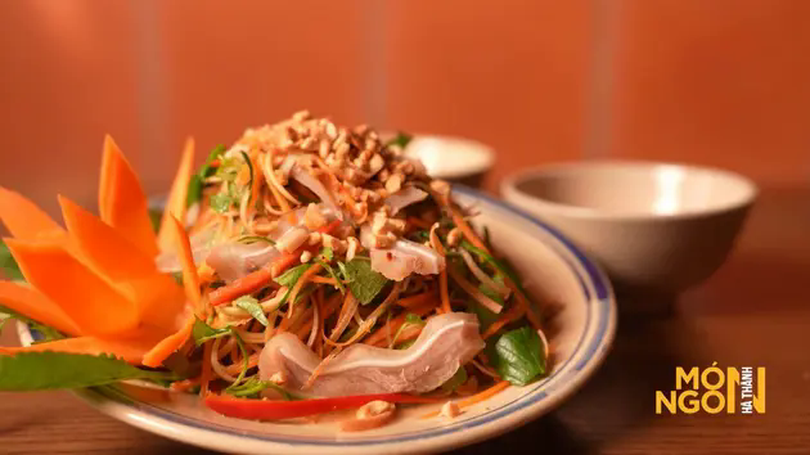 Nộm hoa chuối tai heo