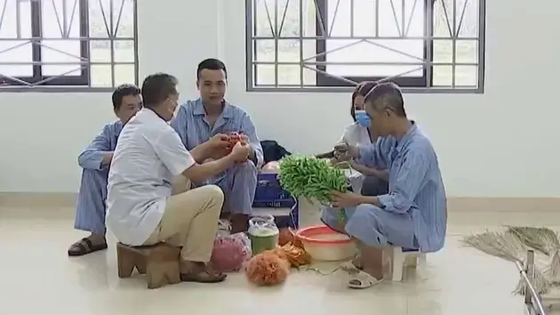 Tâm thần không thể chỉ điều trị bằng thuốc