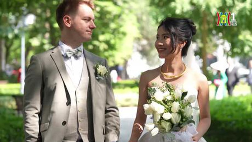 Chụp ảnh mùa cưới
