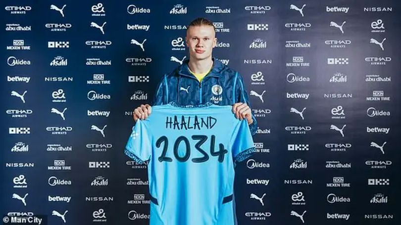 Haaland ký hợp đồng 10 năm với Manchester City