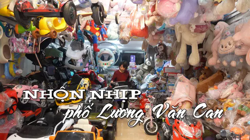 Nhộn nhịp phố Lương Văn Can | Nhịp sống Hà Nội | 19/03/2025