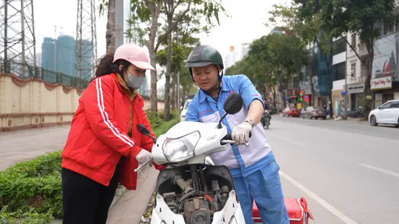 Sửa xe máy lưu động ở Hà Nội