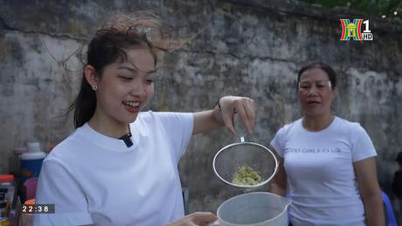 Nước mía - Thức uống bình dị và dân dã ngày hè (Hanoi Review ngày 19/05/2023)
