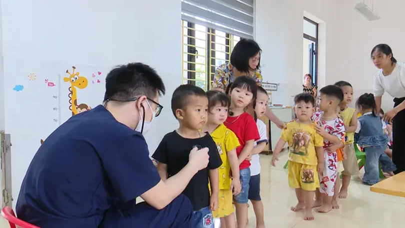 Hơn 3.000 trẻ em được khám tim miễn phí
