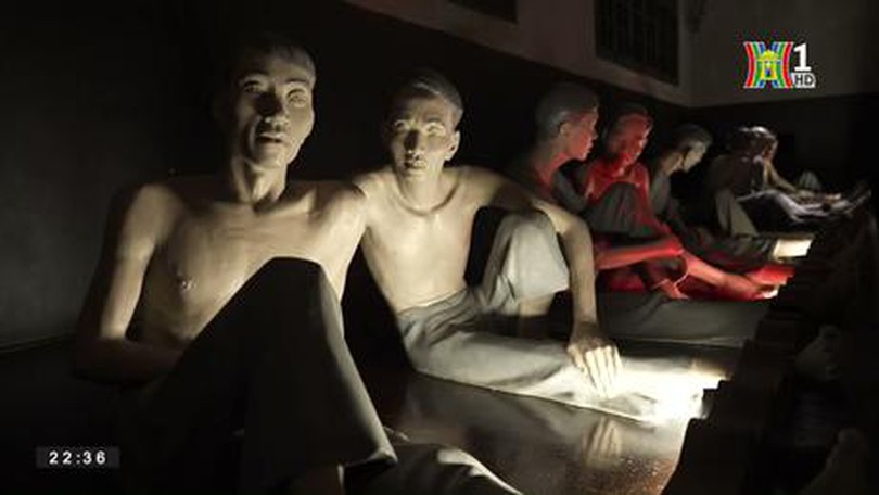 Tour đêm di tích nhà tù Hỏa lò | Hanoi Review | 21/05/2023
