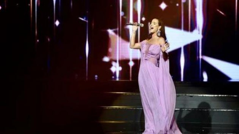 Katy Perry nói yêu Việt Nam, trình diễn loạt hit đình đám