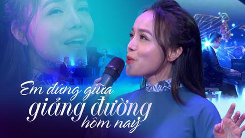 Em đứng giữa giảng đường hôm nay