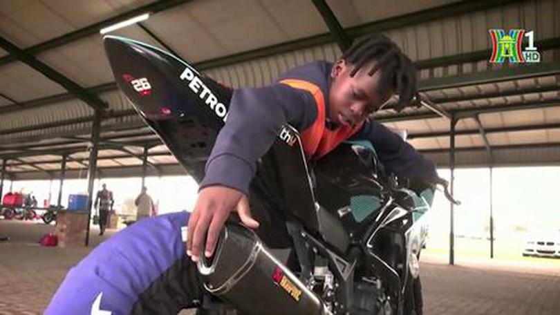 Cậu bé Nam Phi mơ ước trở thành tay đua MotoGP