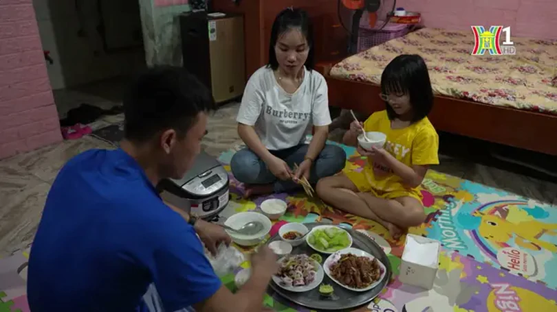 Ấm áp xóm công nhân