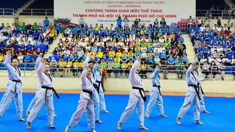 Giao hữu thể thao giữa thành phố Hà Nội và Tp.Hồ Chí Minh